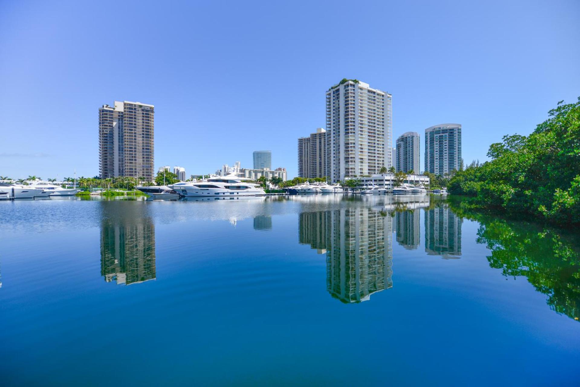 Lux Condo At Yacht Club 10 Min From Beach マイアミ エクステリア 写真